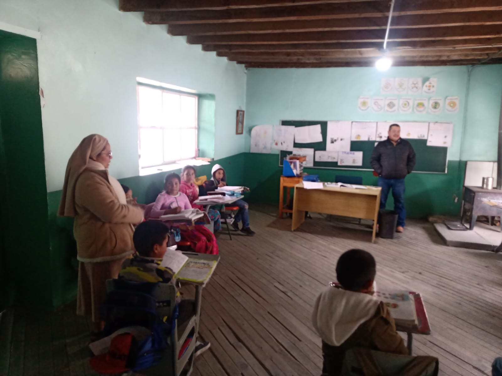 C23EB186-D801-4BB0-AC35-B1BC2F9F7D3A